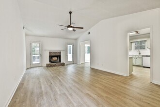 204 Ruskin Rd in Peachtree City, GA - Building Photo - Building Photo