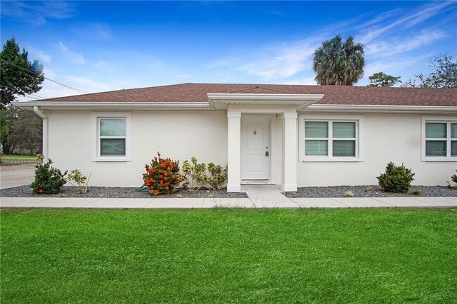 property at 223 Maple St W