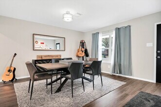 143 Bluebonnet St in Sugar Land, TX - Building Photo - Building Photo