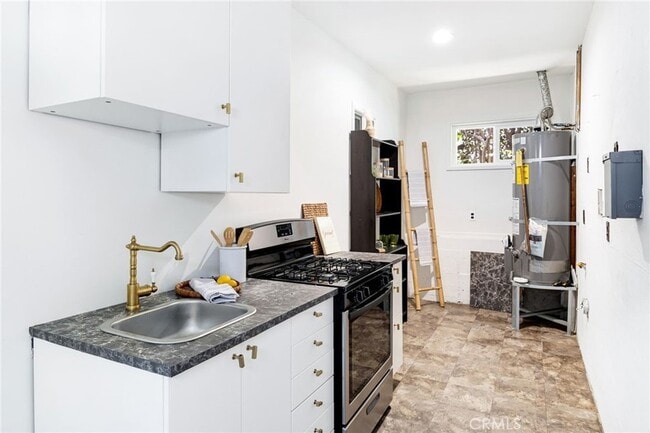 3117 Harmony Pl in Montrose, CA - Building Photo - Building Photo