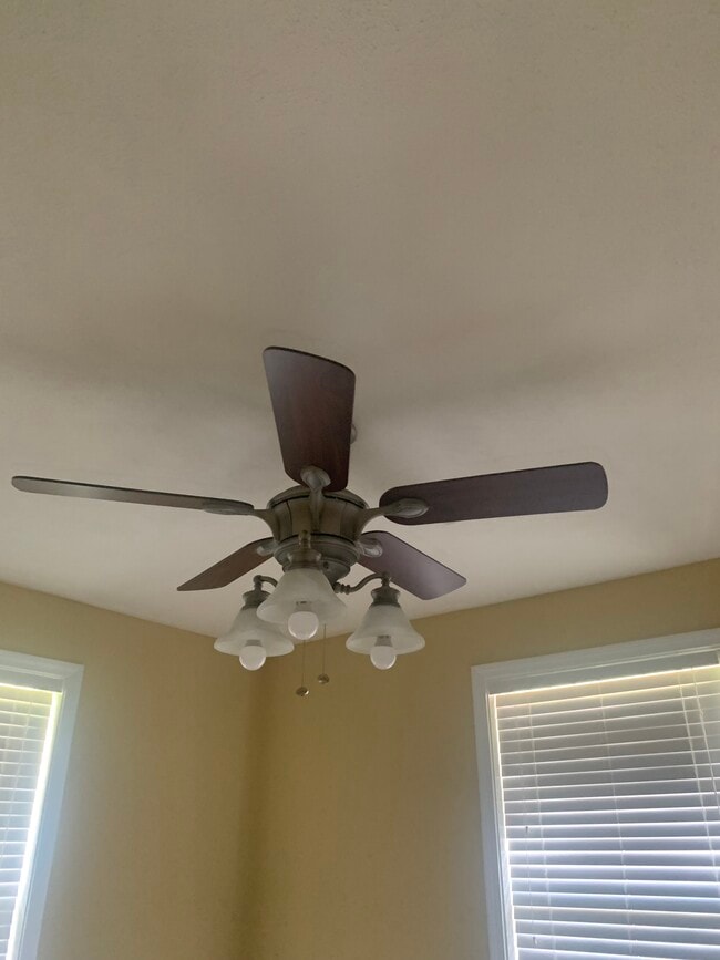 220 E Church St in Quitman, MS - Building Photo - Building Photo