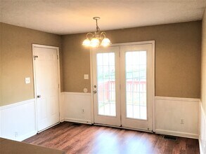 3648 S Naples Ct in Clarksville, TN - Building Photo - Building Photo