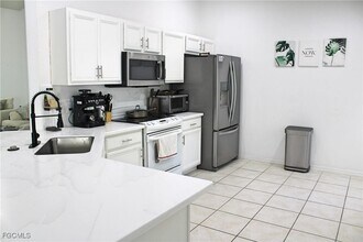 11620 Navarro Way in Ft. Myers, FL - Building Photo - Building Photo