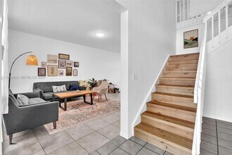 2927 Bogota Ave in Hollywood, FL - Building Photo - Building Photo