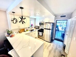 420 Ramona Ave in Spring Valley, CA - Building Photo - Building Photo