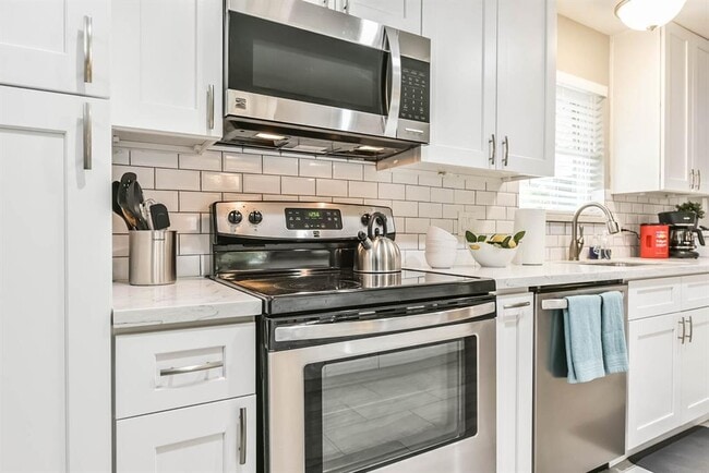 property at 5650 Ludington Dr