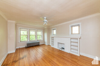 4101 N Sacramento Ave in Chicago, IL - Building Photo - Building Photo