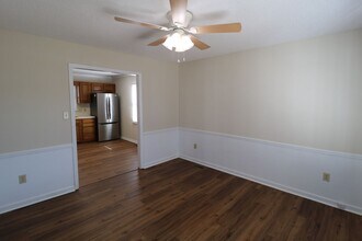 1517 Bethesda Woods Ln in Clemmons, NC - Building Photo - Building Photo