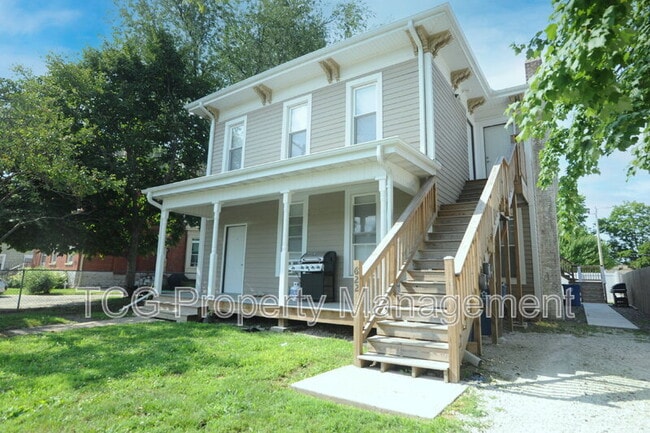property at 622 Webster St
