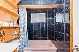 236 Mountain Ln in Big Bear, CA - Foto de edificio - Building Photo