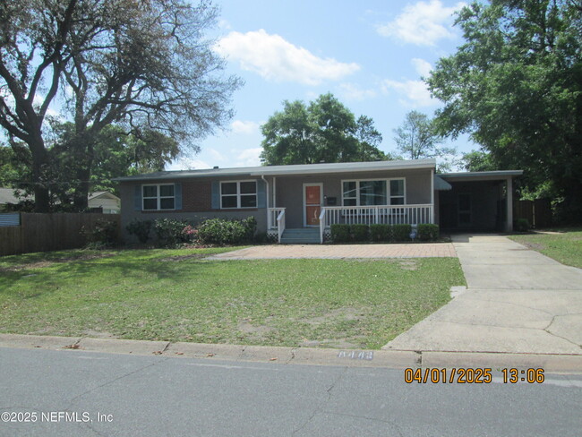 8442 Lawfin St S in Jacksonville, FL - Building Photo - Building Photo