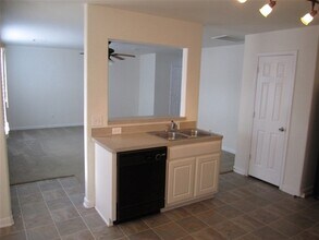 4345 Medina River Loop in Spring, TX - Building Photo - Building Photo