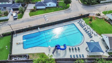 6249 Locke Ln in Houston, TX - Building Photo - Building Photo