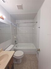 2213 NE 36th Pl in Ocala, FL - Building Photo - Building Photo