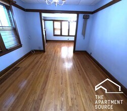 3117 N Mango Ave in Chicago, IL - Foto de edificio - Building Photo