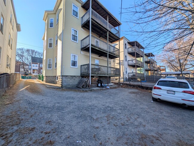 300 Boston Ave, Unit 2