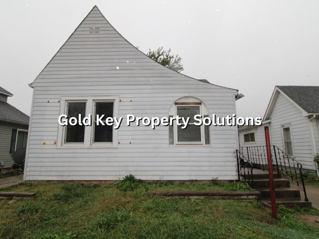 2435 Delaware St in Anderson, IN - Foto de edificio - Building Photo