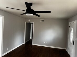 2034 Hycrest Dr in Broken Arrow, OK - Building Photo - Building Photo