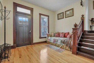 839 Oak St in Columbus, OH - Building Photo - Building Photo