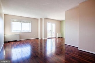 1121 University Blvd W in Silver Spring, MD - Building Photo - Building Photo