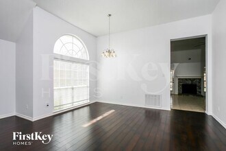 2020 Spring Mills Rd in Mesquite, TX - Building Photo - Building Photo