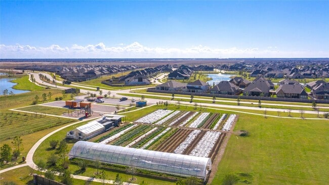 property at 2922 Sunrise Fld Ln