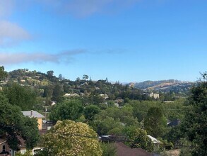 41 Martens Blvd in San Rafael, CA - Building Photo - Building Photo