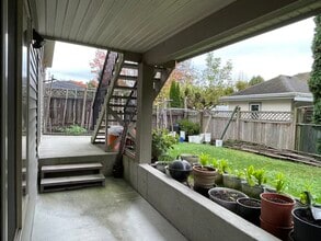 8021-160A 160a St in Surrey, BC - Building Photo - Building Photo