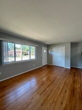 1456 Goddard Rd in Lincoln Park, MI - Foto de edificio - Building Photo