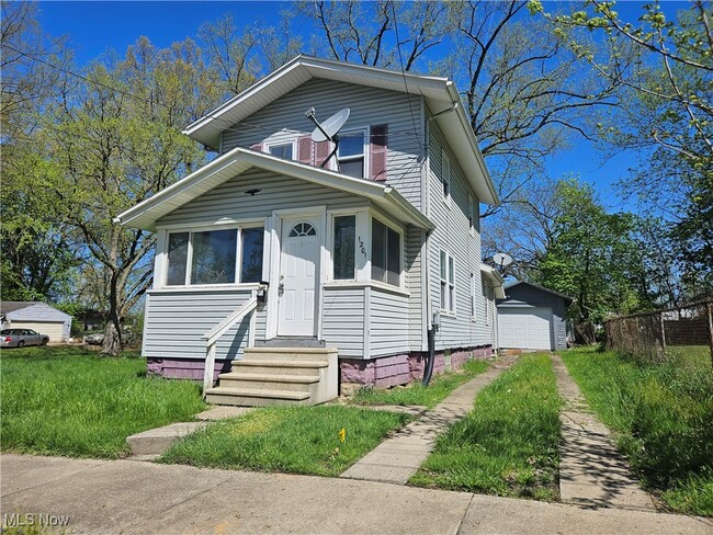 property at 1201 Smithfarm Ave