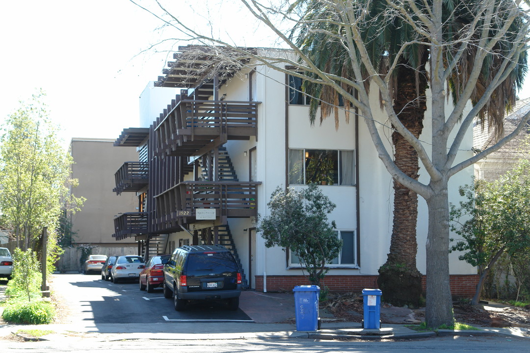 1922 Virginia St in Berkeley, CA - Building Photo