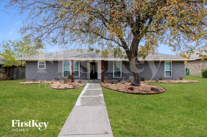 1909 Big Sky Dr in Lewisville, TX - Building Photo