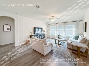2304 Spoonbill Dr in Princeton, TX - Foto de edificio - Building Photo