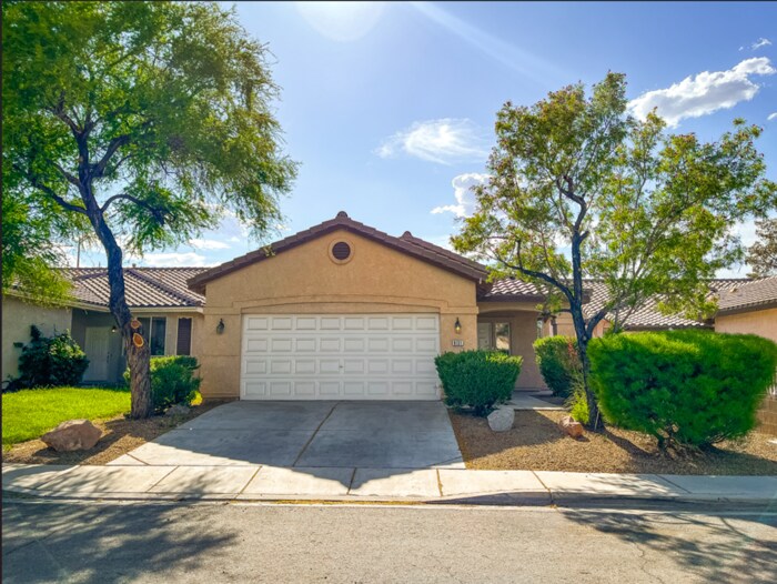 9131 Briarthorne St in Las Vegas, NV - Building Photo