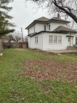 3401 Oneal St in Greenville, TX - Building Photo