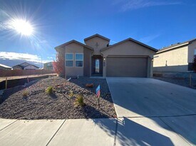 6746 Clayton Dr NE in Rio Rancho, NM - Building Photo
