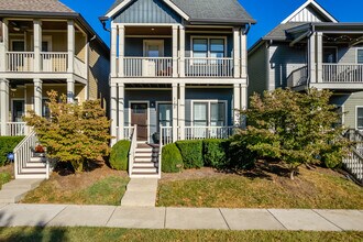 Sylvan Park in Nashville, TN - Foto de edificio - Building Photo