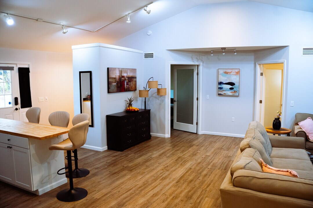 1307 Dryden Rd in Ithaca, NY - Building Photo