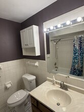 2650 Brookwood Way Dr, Unit 103 in Rolling Meadows, IL - Building Photo - Building Photo