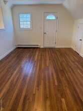 91 15th Ave in West Babylon, NY - Building Photo - Building Photo