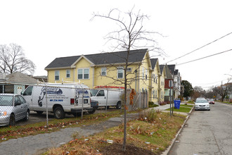 Phoenix Renaissance Apartments in Providence, RI - Building Photo - Building Photo