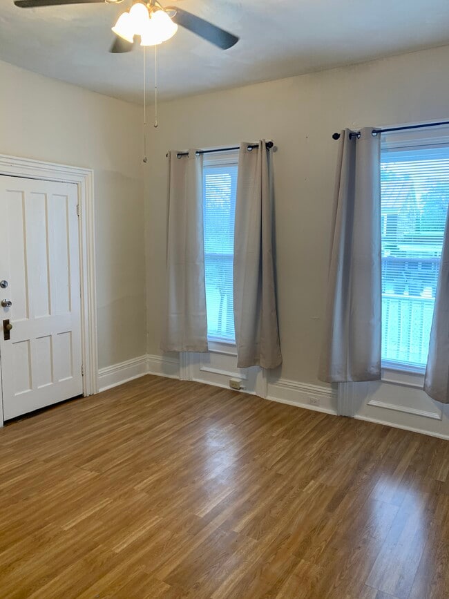 422 W Dominick St, Unit 1