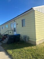 515 Jensen St in Green River, WY - Building Photo