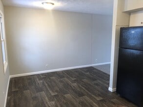 1311 Townley Dr in Bloomington, IL - Building Photo - Building Photo