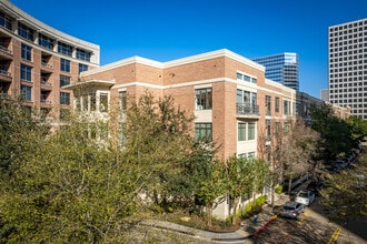 Lofts on Post Oak in Houston, TX - Building Photo - Building Photo