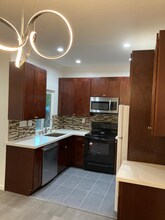 166 Hackamore Ln in Fremont, CA - Building Photo - Building Photo