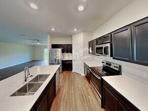 4351 Seven Canyons Dr in Kissimmee, FL - Building Photo - Building Photo