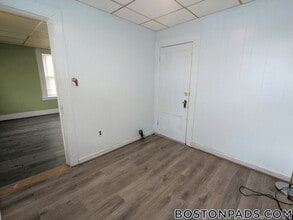 63 Whitman St in Malden, MA - Building Photo - Building Photo