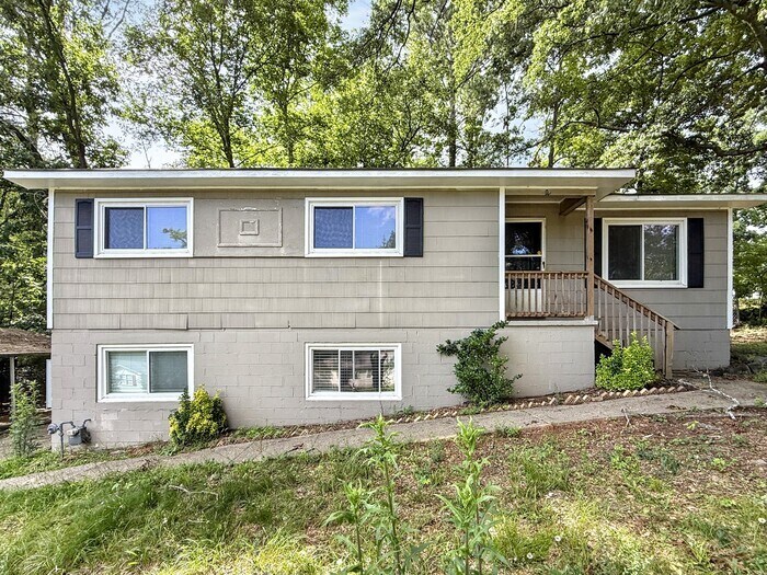 5830 Walnut Grove Rd in Birmingham, AL - Building Photo