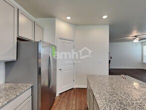 2733 Wolfcreek in Canyon Lake, TX - Building Photo - Building Photo